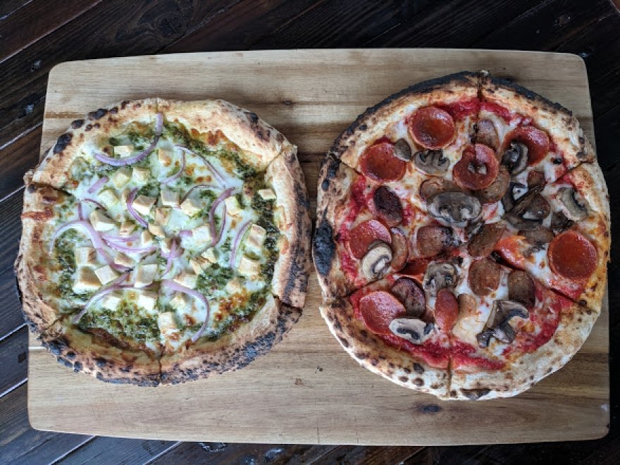 DaNizza Wood Fired Pizza