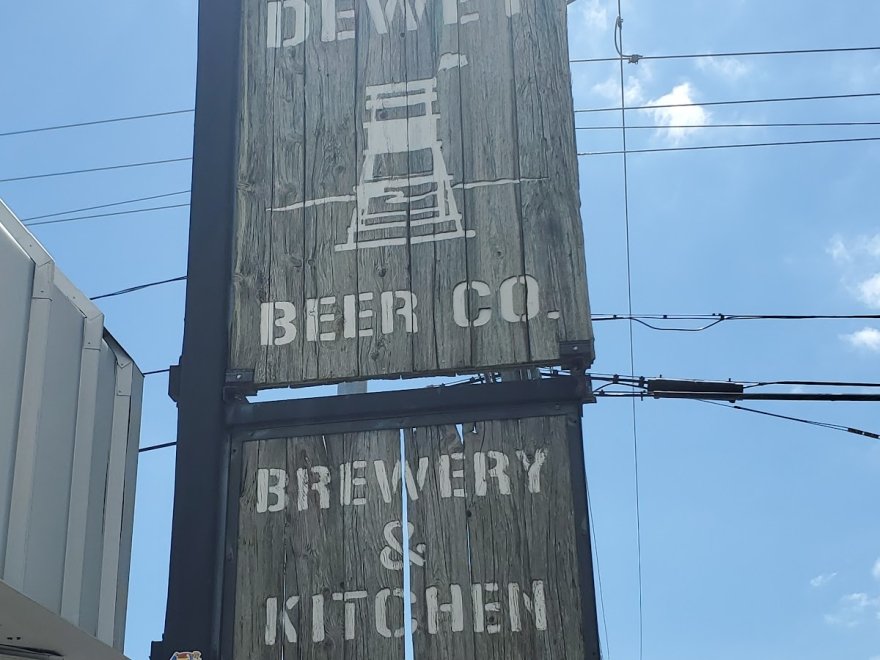 Dewey Beer Co.