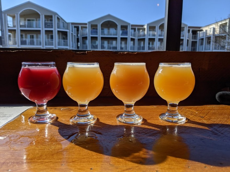Dewey Beer Co.