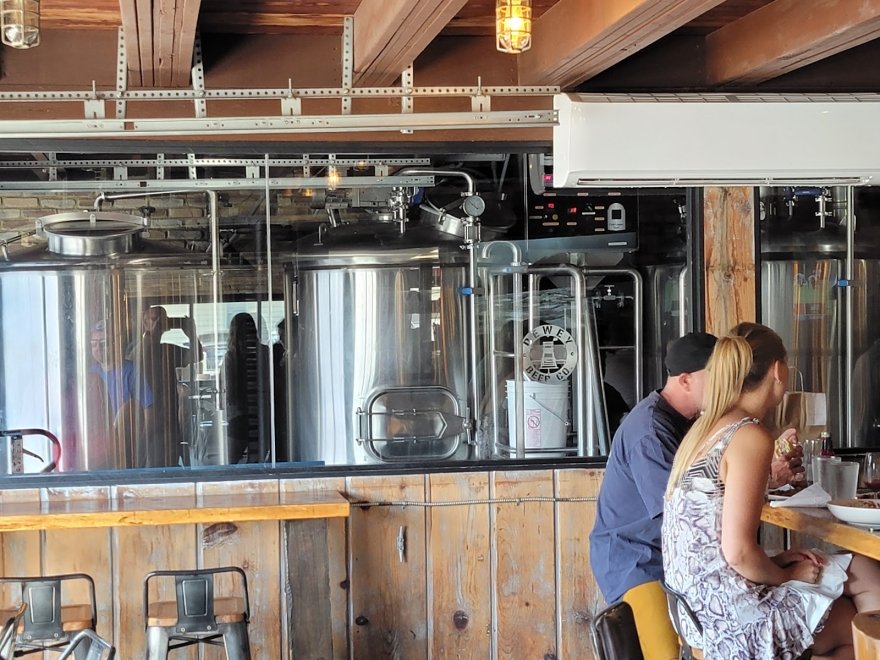 Dewey Beer Co.