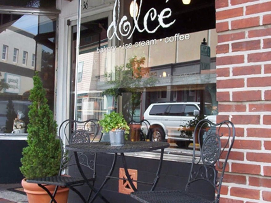 Dolce Bakery and Coffee Shop