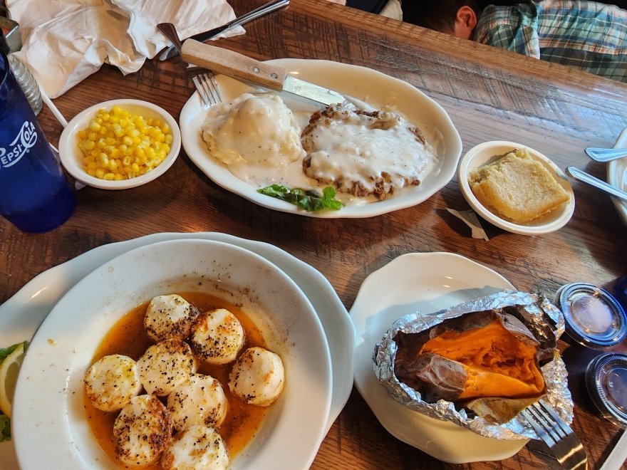 Emma's Family Restaurant