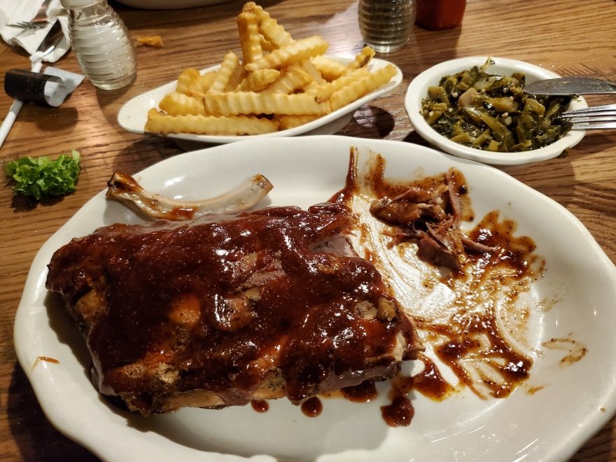 Emma's Family Restaurant