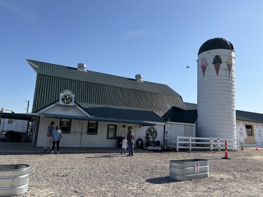 Hopkins Farm Market