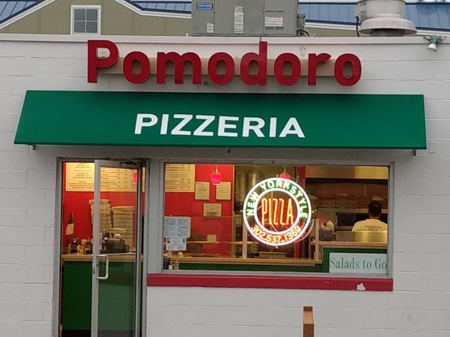 Pomodoro Pizzeria