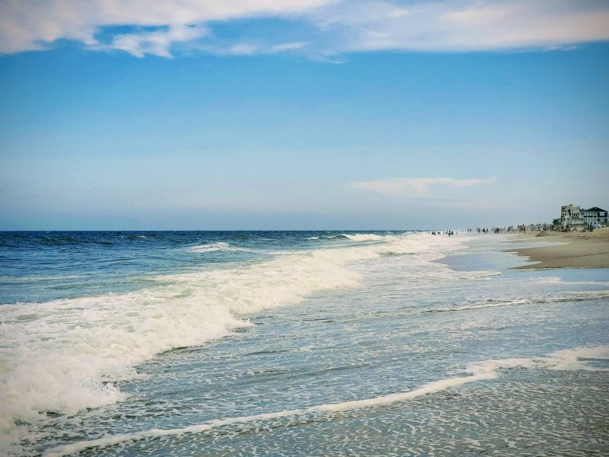 The Surf Club Oceanfront Hotel