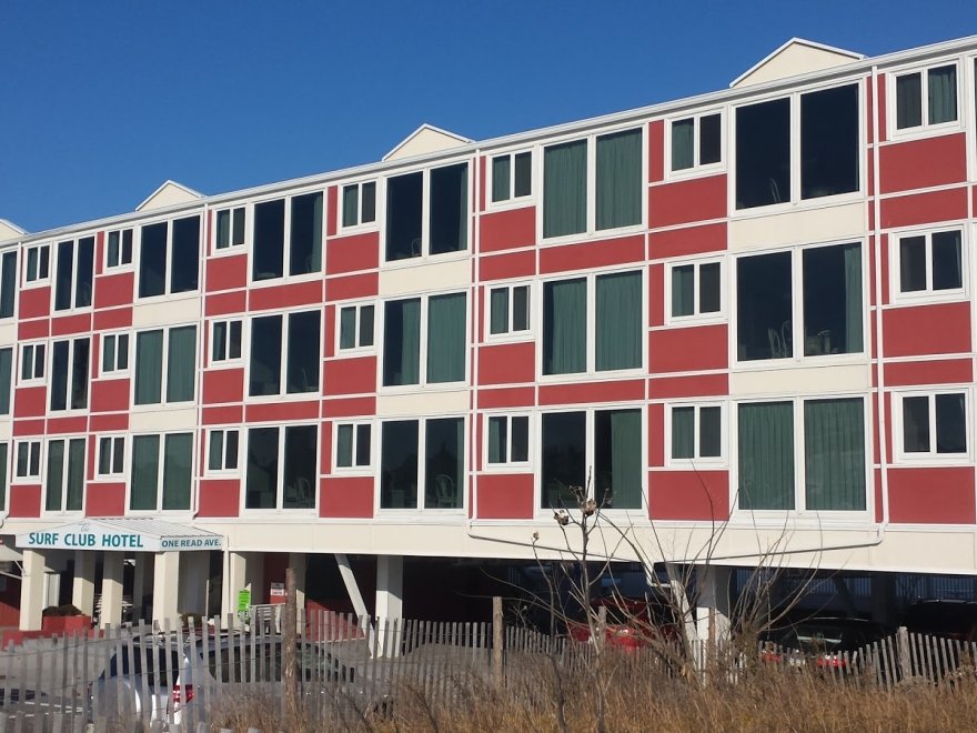 The Surf Club Oceanfront Hotel
