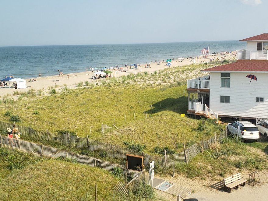 The Surf Club Oceanfront Hotel